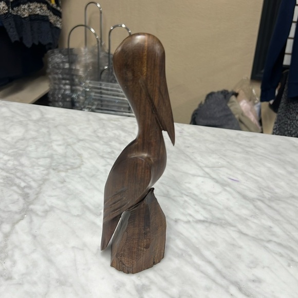 Vintage Wooden Pelican Statue - Picture 3 of 6